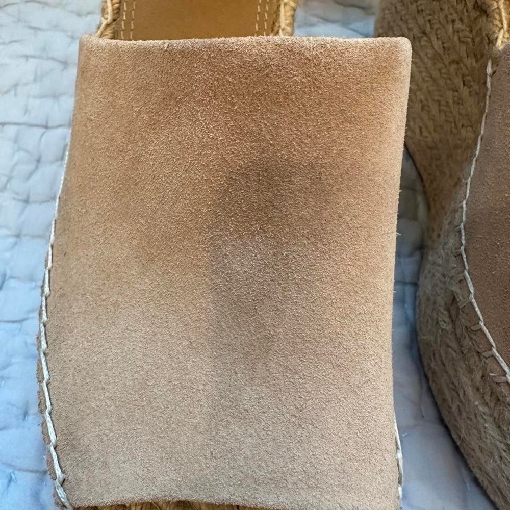 Size 9.5 4" heel Gianni Bini Tan suede espadrille wedge sandals - Picture 4 of 8